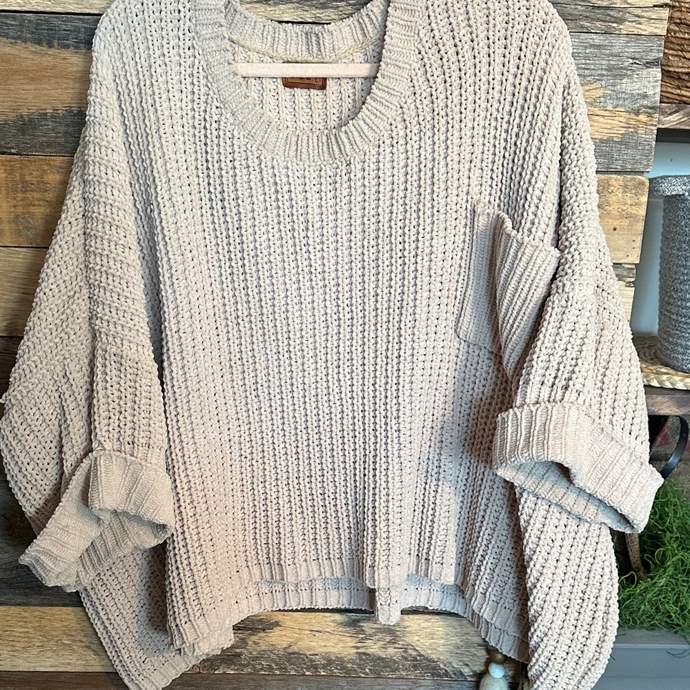 Pol .. Cozy Cream Knit spring vibe Sweater